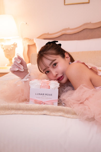 6 Roses - Yukiko Sano Collection